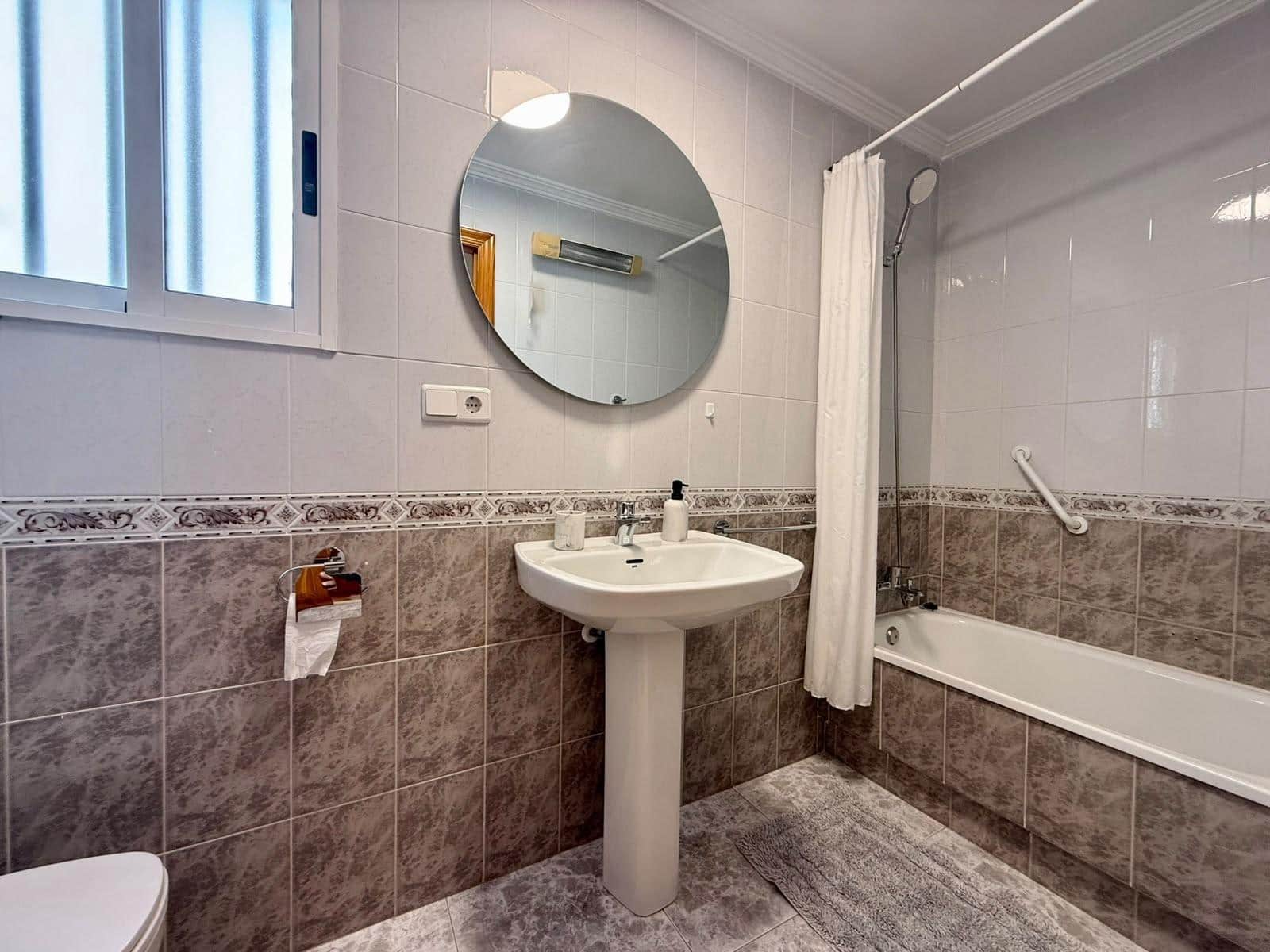 Ático de 3 habitaciones en Torrevieja en venta con garaje - 259.000 € (Ref: 10102662)