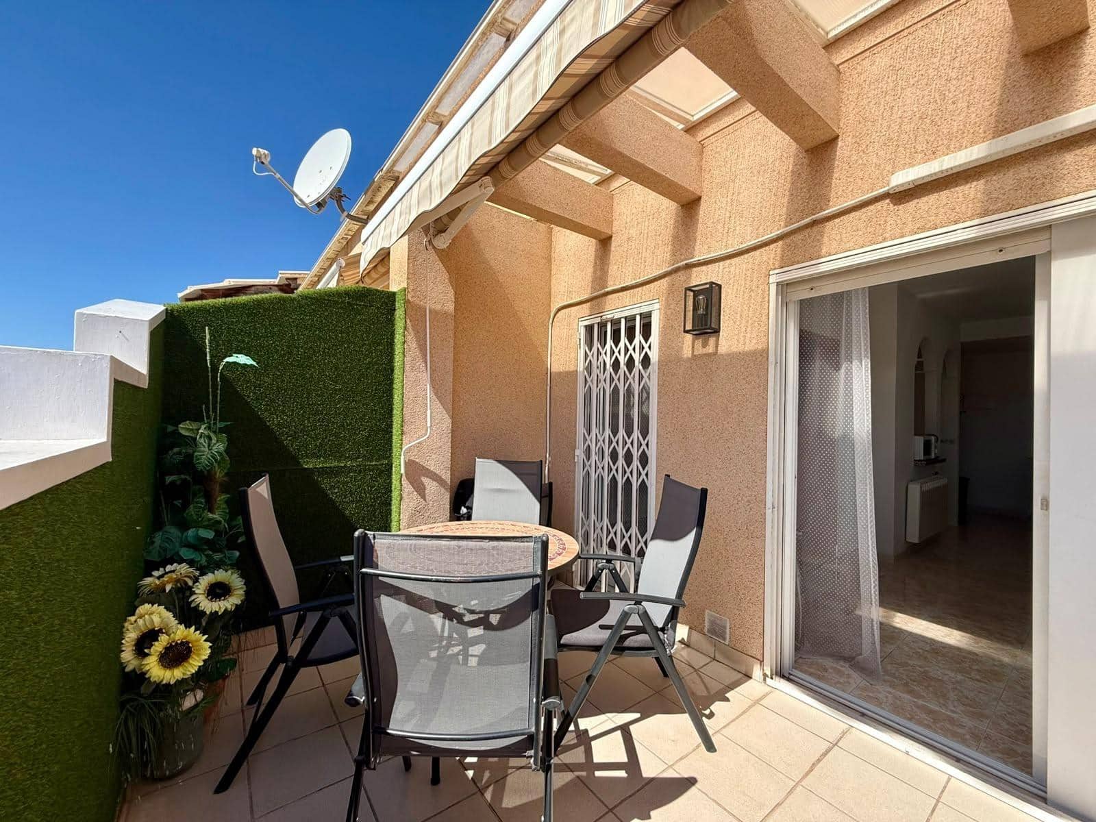 Ático de 3 habitaciones en Torrevieja en venta con garaje - 259.000 € (Ref: 10102662)