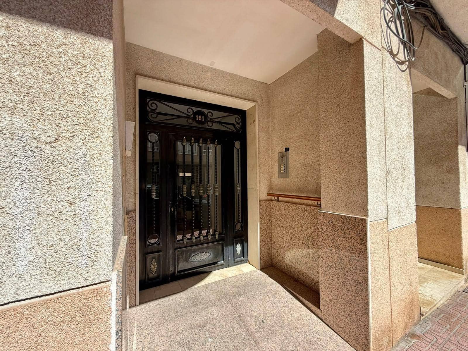 Ático de 3 habitaciones en Torrevieja en venta con garaje - 259.000 € (Ref: 10102662)