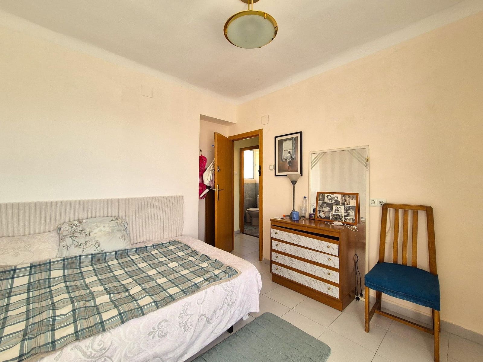 3 bedroom Apartment for sale in Alicante / Alacant city - € 112,000 (Ref: 10109725)