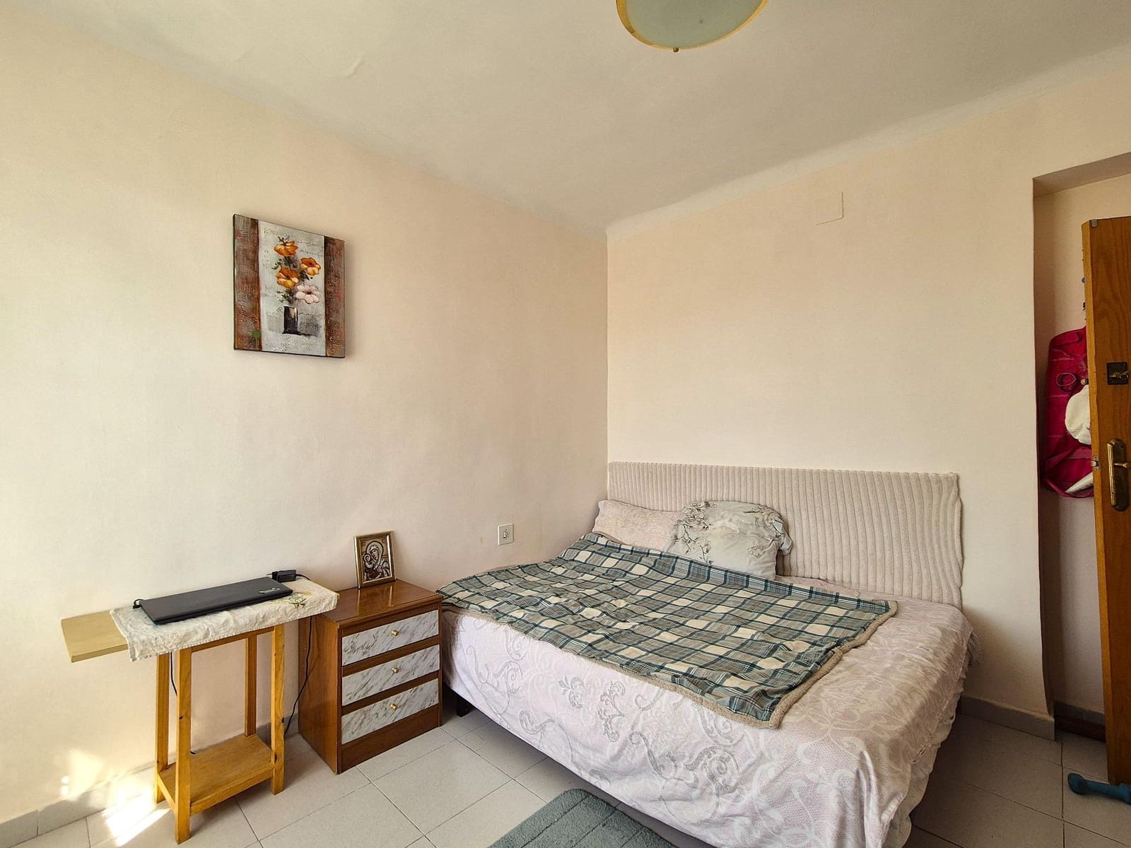 3 bedroom Apartment for sale in Alicante / Alacant city - € 112,000 (Ref: 10109725)