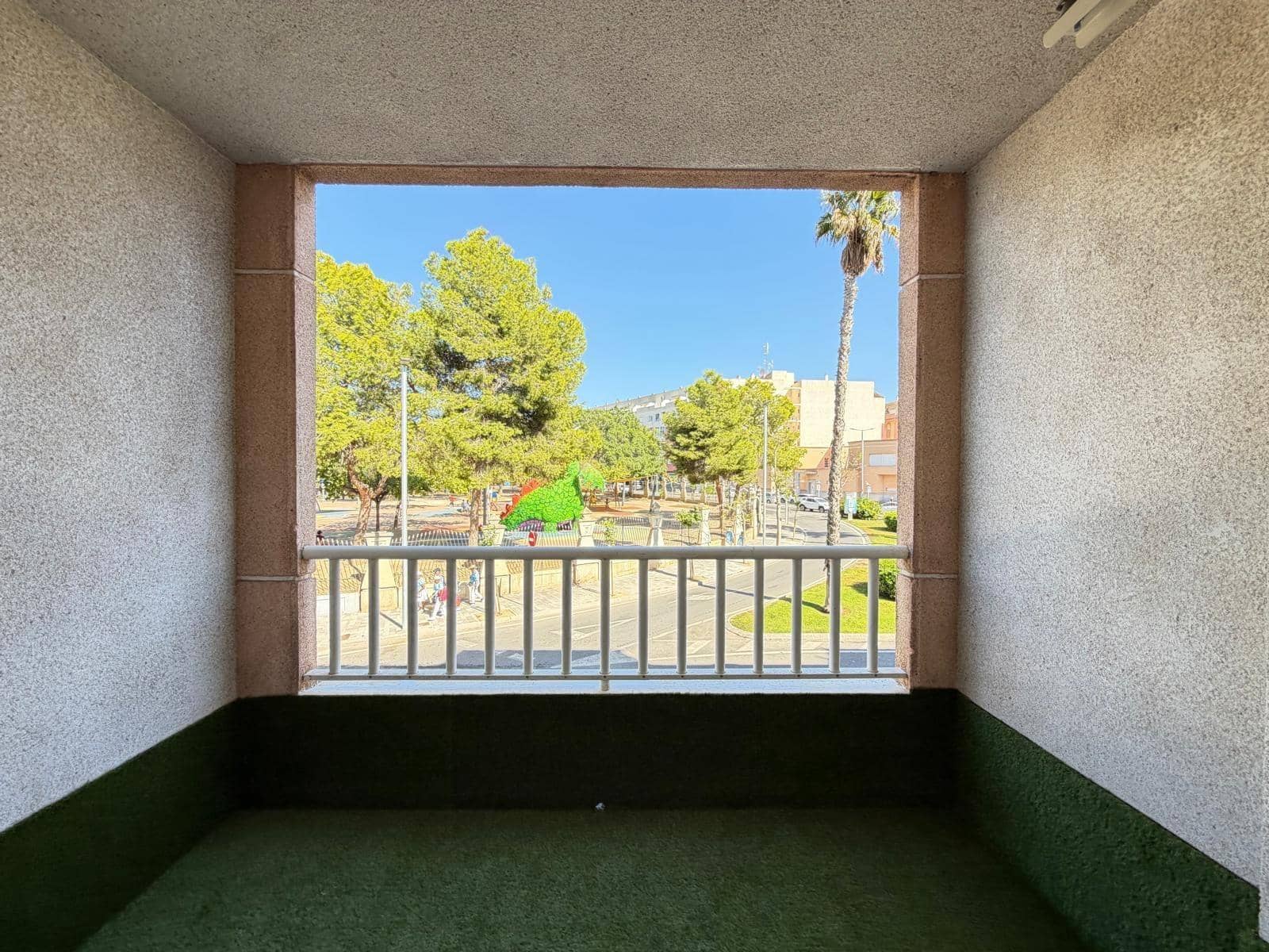 3 slaapkamer Appartement te koop in Torrevieja met zwembad - € 179.900 (Ref: 10109727)