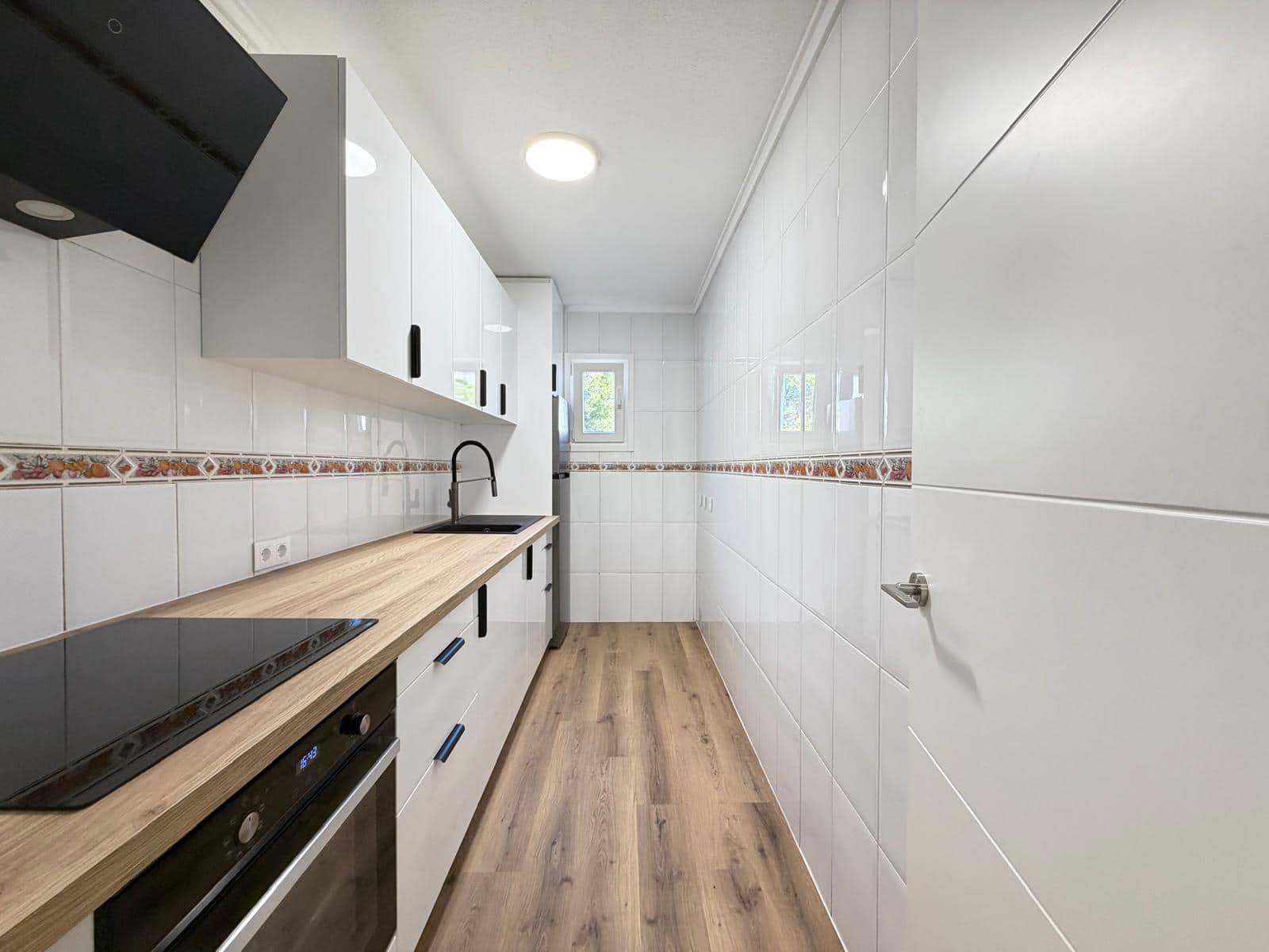 3 slaapkamer Appartement te koop in Torrevieja met zwembad - € 179.900 (Ref: 10109727)
