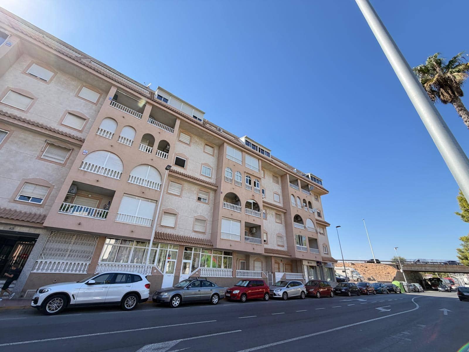 3 slaapkamer Appartement te koop in Torrevieja met zwembad - € 179.900 (Ref: 10109727)