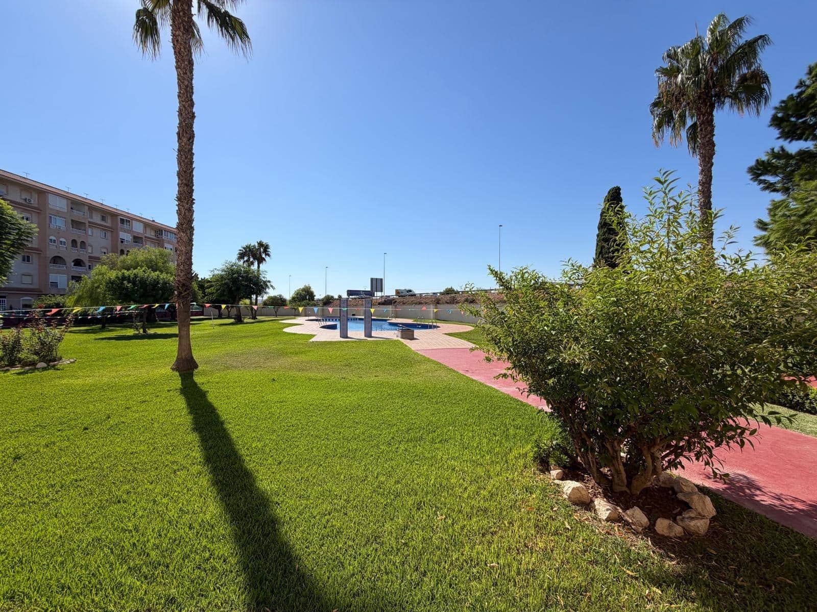 3 slaapkamer Appartement te koop in Torrevieja met zwembad - € 179.900 (Ref: 10109727)