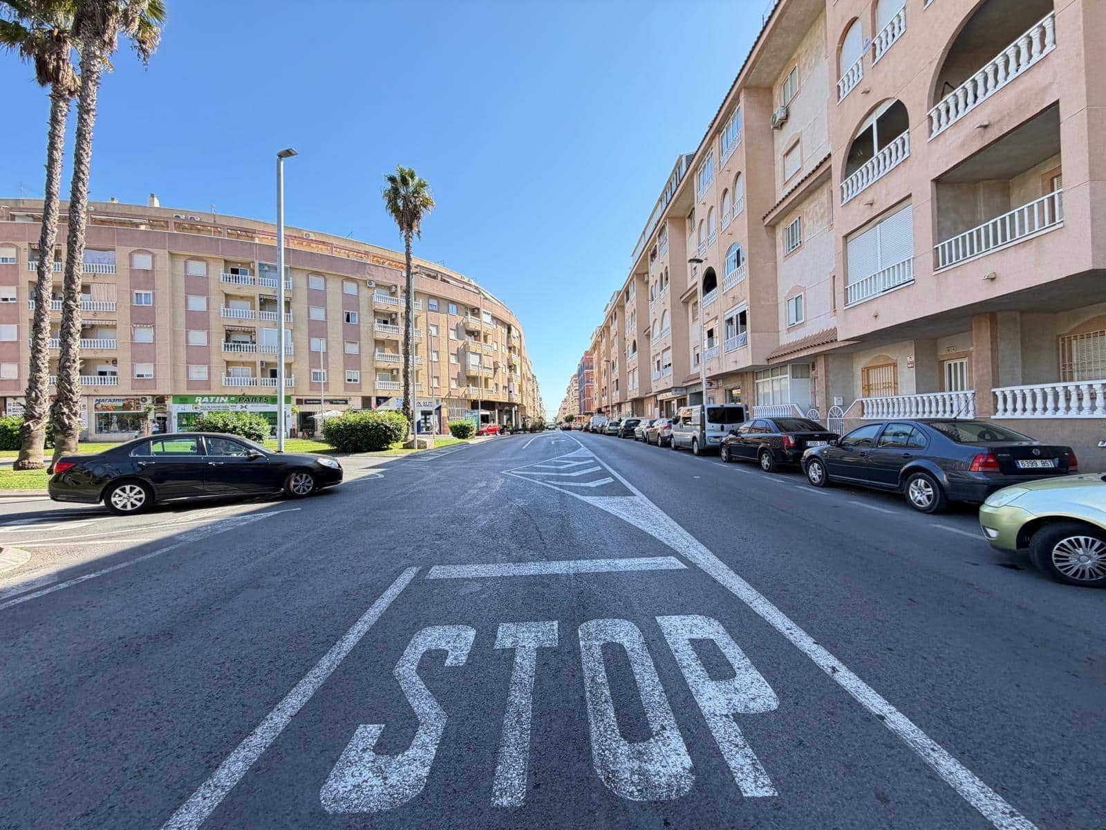 3 slaapkamer Appartement te koop in Torrevieja met zwembad - € 179.900 (Ref: 10109727)