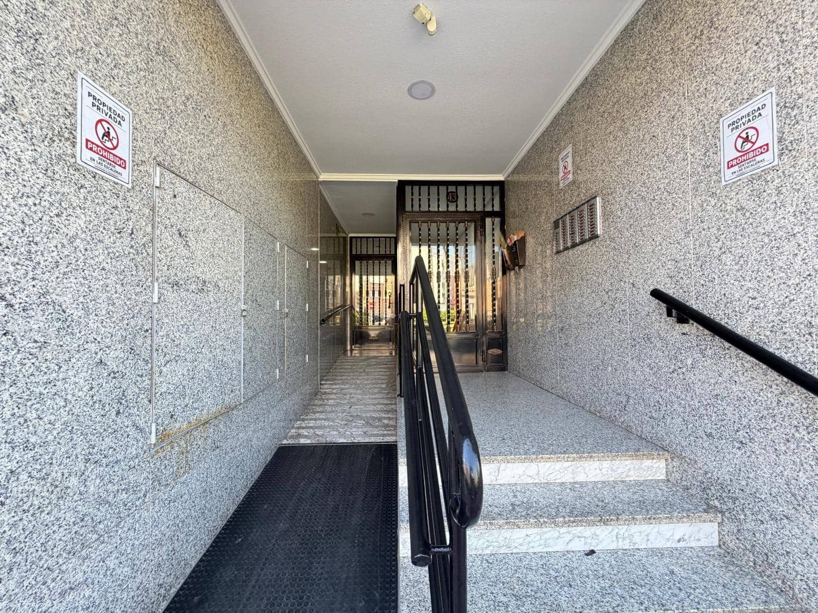 3 slaapkamer Appartement te koop in Torrevieja met zwembad - € 179.900 (Ref: 10109727)