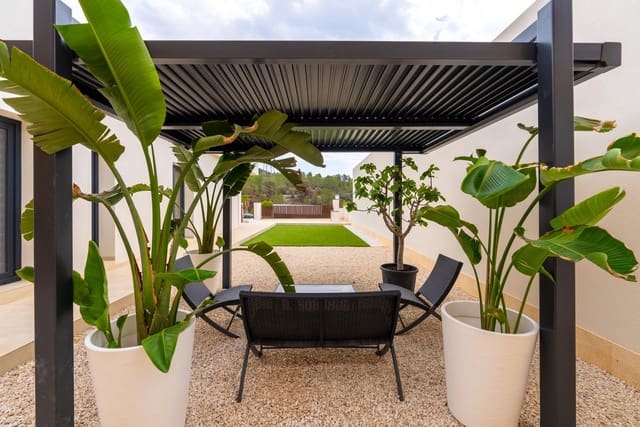 2 soverom Villa til leie i Finestrat Pueblo, Finestrat med garasje - € 1 895 (Ref: 10109730)