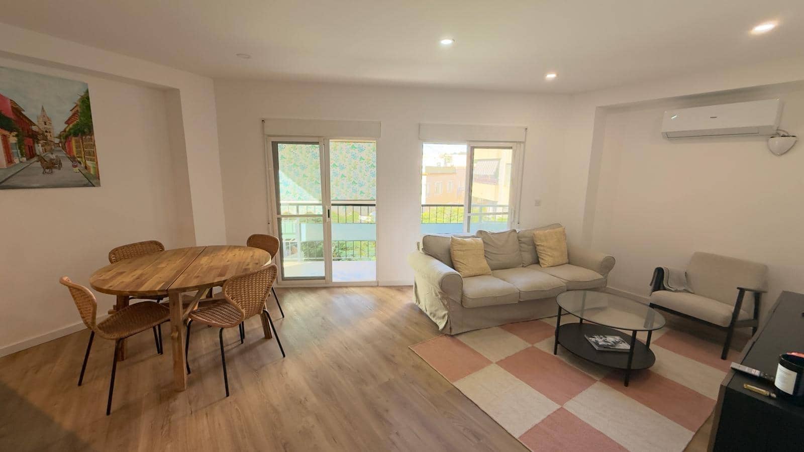 3 quarto Apartamento para arrendar em Alicante cidade - 1 500 € (Ref: 10109731)