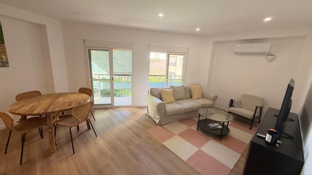 3 quarto Apartamento para arrendar em Carolinas Bajas, Alicante cidade - 1 500 € (Ref: 10109731)