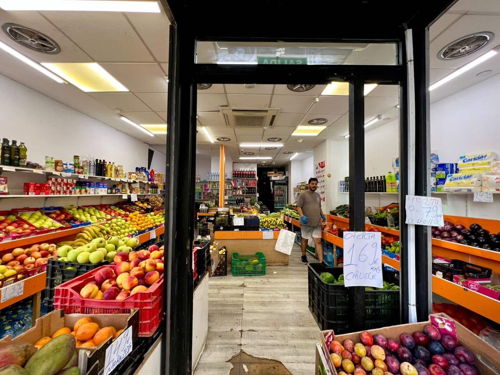 Commercieel te koop in Torrevieja - € 215.000 (Ref: 10109733)
