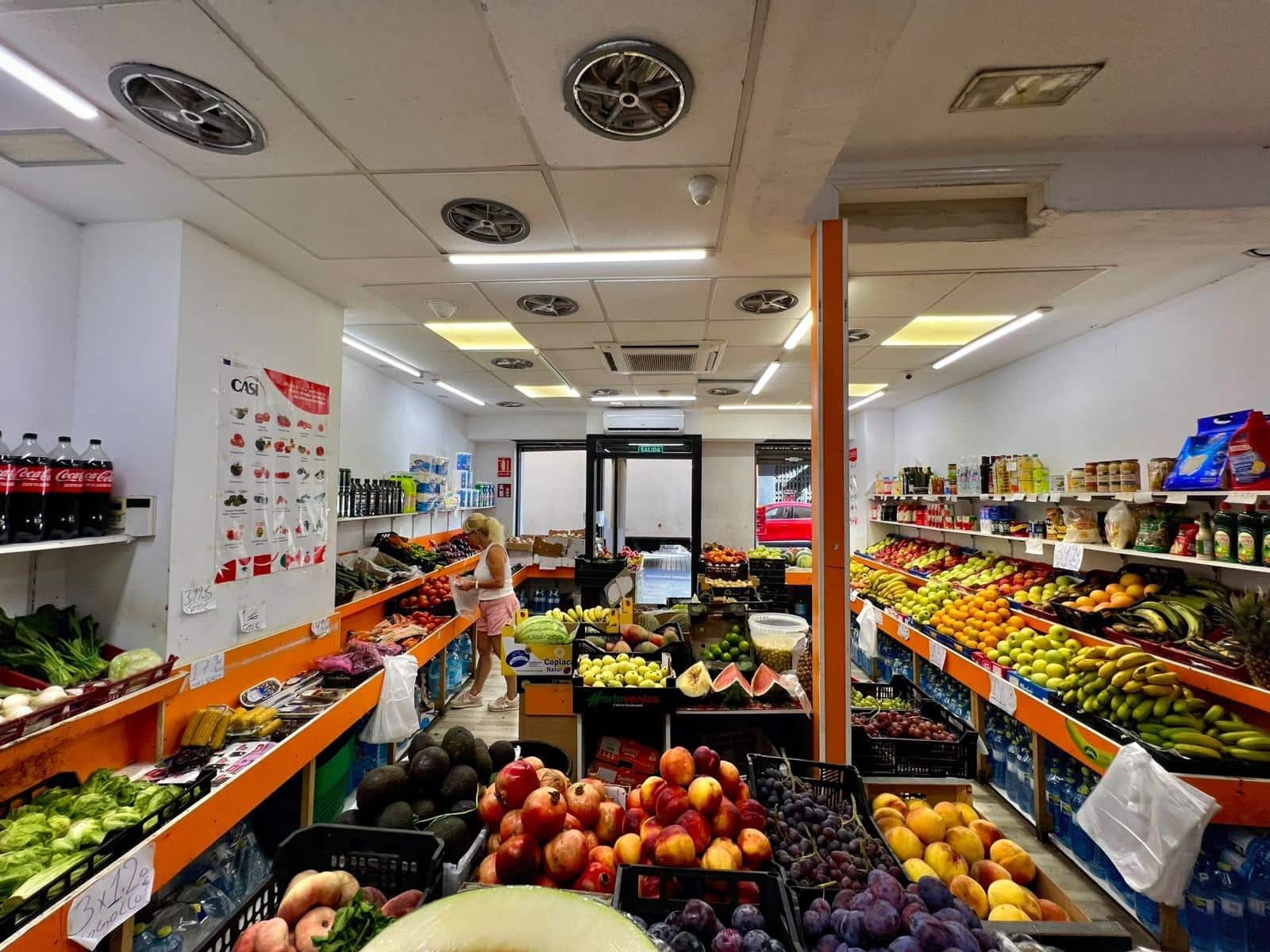 Commercieel te koop in Torrevieja - € 215.000 (Ref: 10109733)