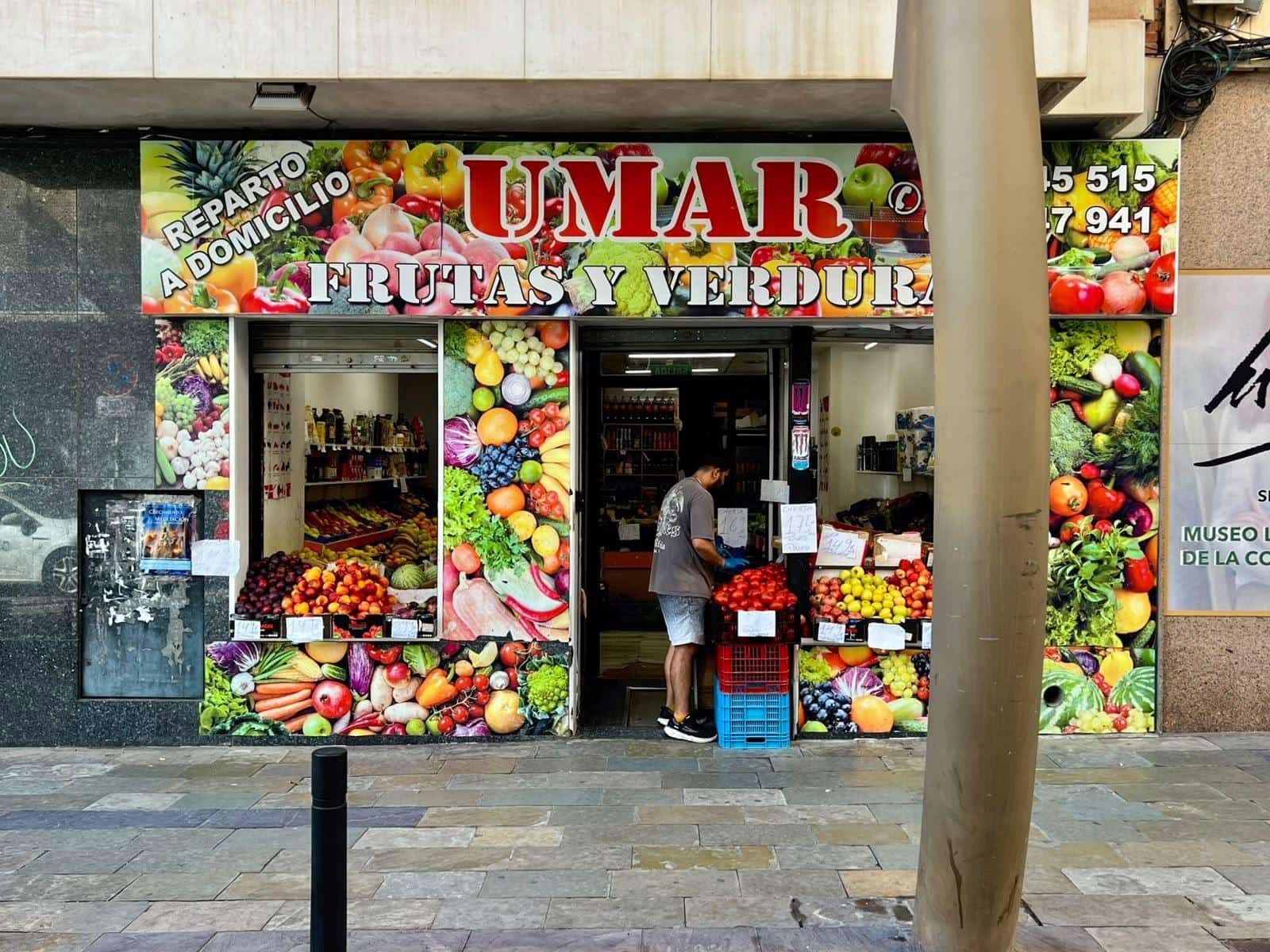 Commercieel te koop in Torrevieja - € 215.000 (Ref: 10109733)