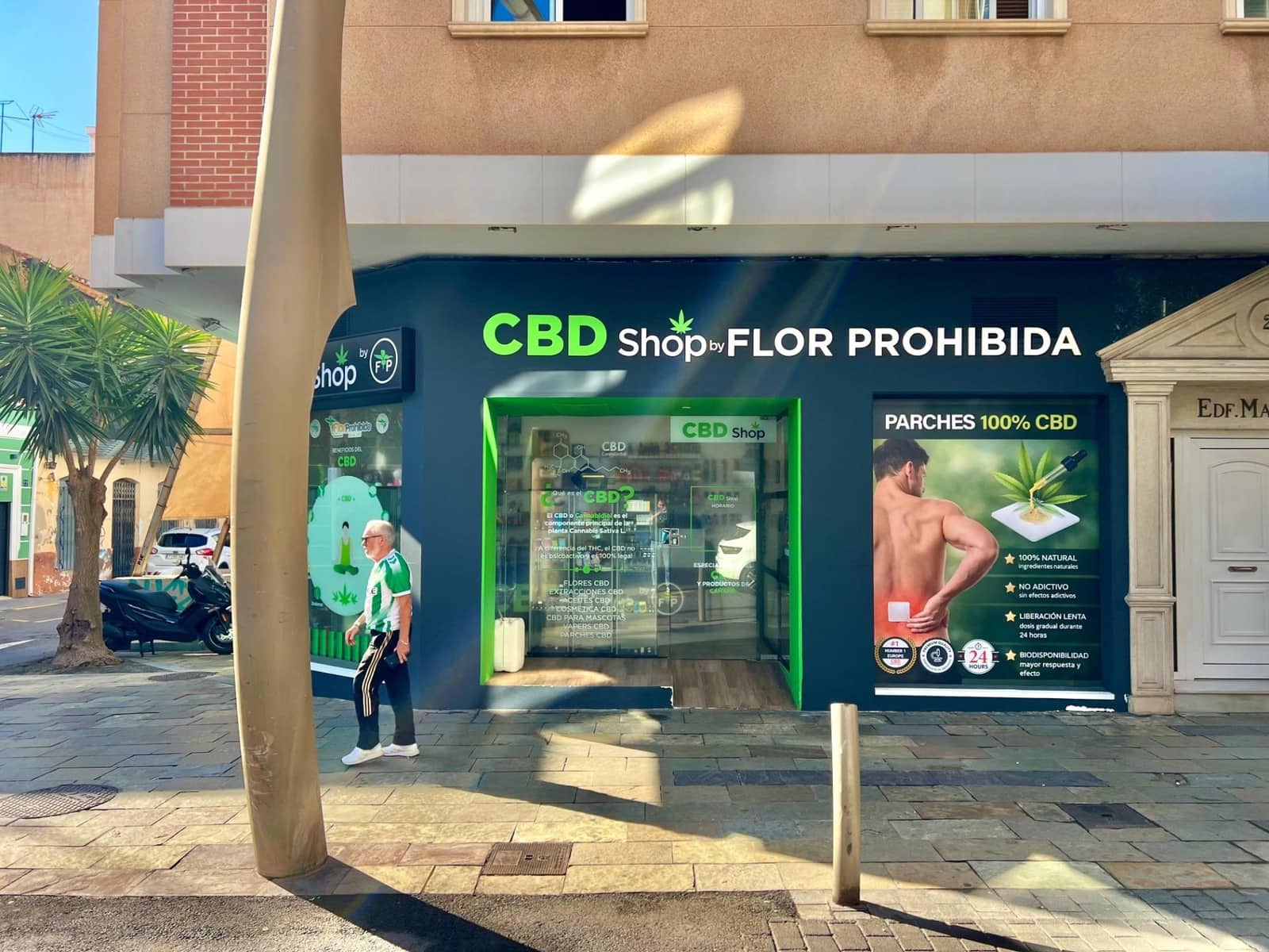 Commercieel te koop in Torrevieja - € 235.000 (Ref: 10109734)