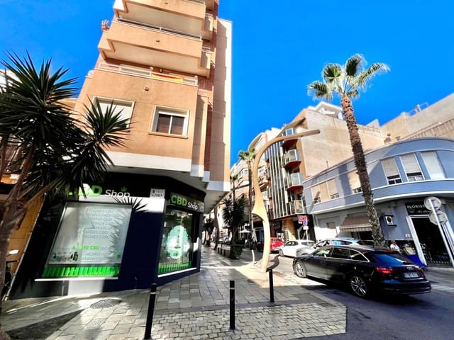 Local Commercial à vendre à Centro, Torrevieja - 235 000 € (Ref: 10109734)