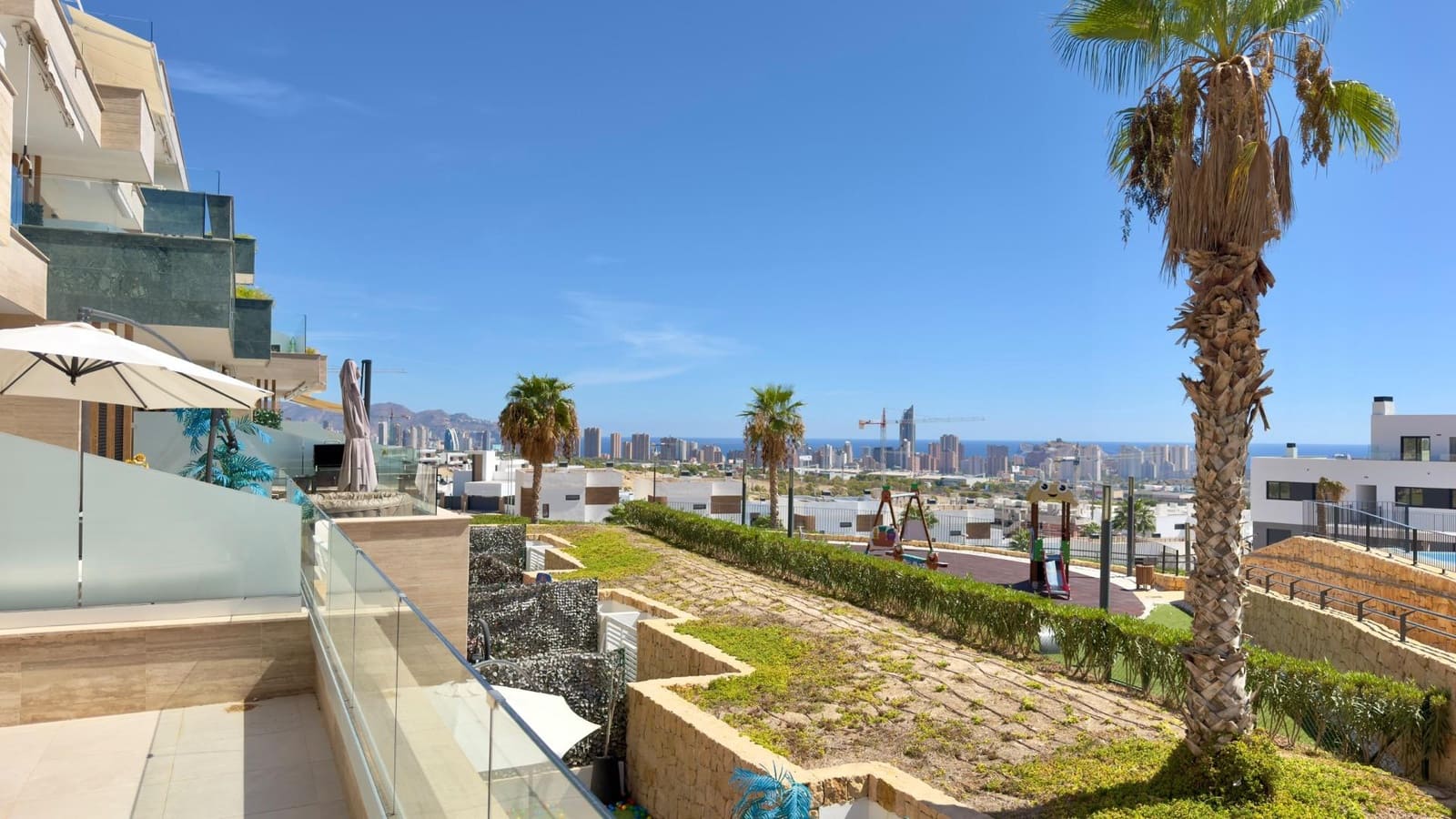 3 bedroom Apartment for sale in Finestrat with pool garage - € 675,000 (Ref: 10109736)