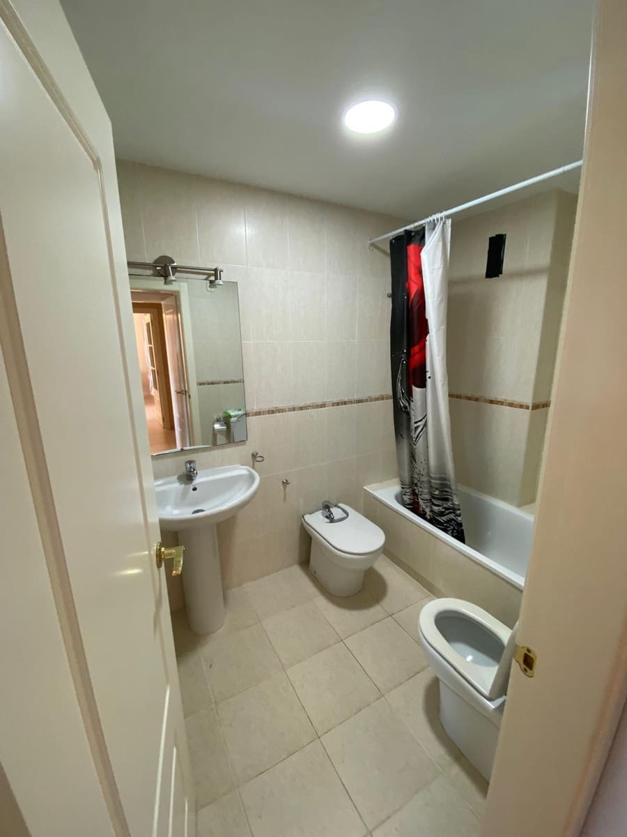 Appartement de 2 chambres à louer à Calpe / Calp avec piscine garage - 1 300 € (Ref: 10109737)