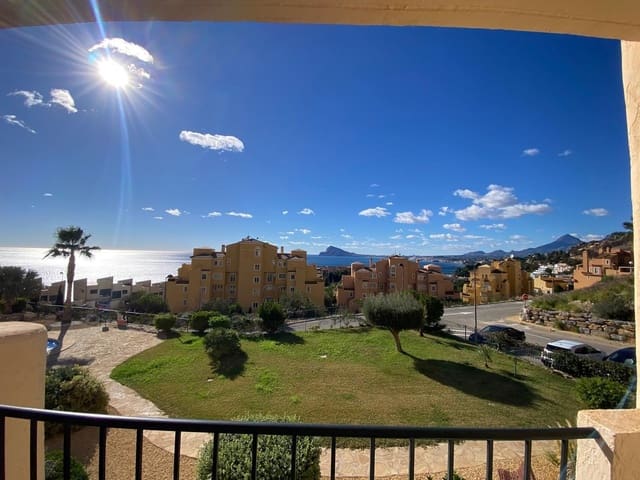 Appartement de 2 chambres à louer à Maryvilla, Calpe / Calp avec piscine garage - 1 300 € (Ref: 10109737)