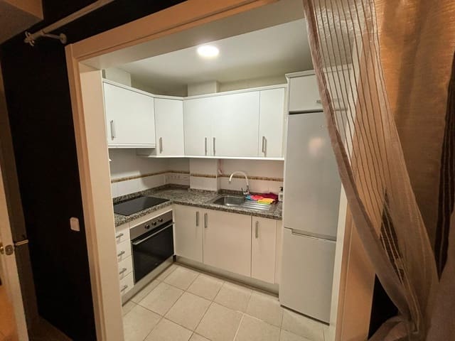 Appartement de 2 chambres à louer à Maryvilla, Calpe / Calp avec piscine garage - 1 300 € (Ref: 10109737)