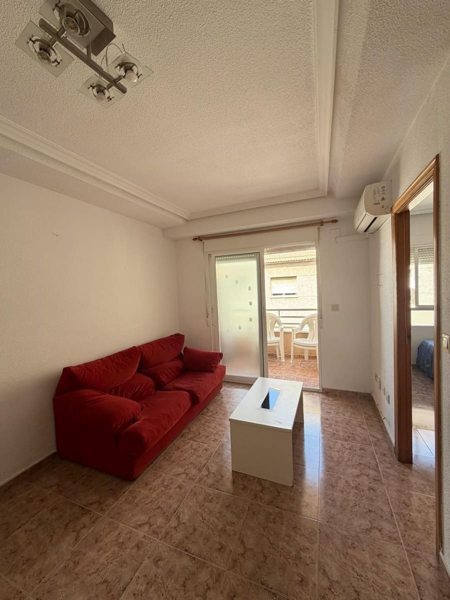 2 bedroom Apartment for sale in Torrevieja - € 139,900 (Ref: 10115909)