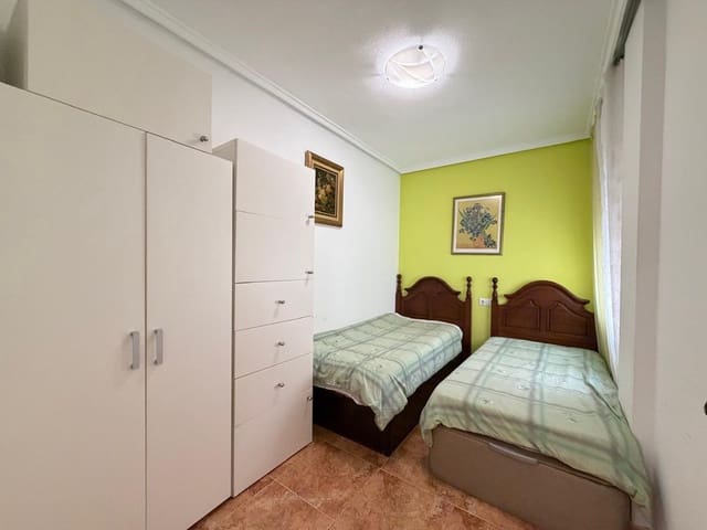 2 quarto Apartamento para venda em Parque de las Naciones, Torrevieja - 129 000 € (Ref: 10115910)