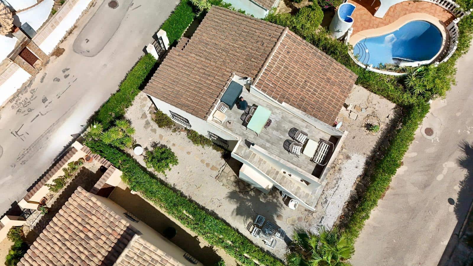 2 bedroom Villa for sale in Benitachell / Benitatxell with pool garage - € 300,000 (Ref: 10115911)