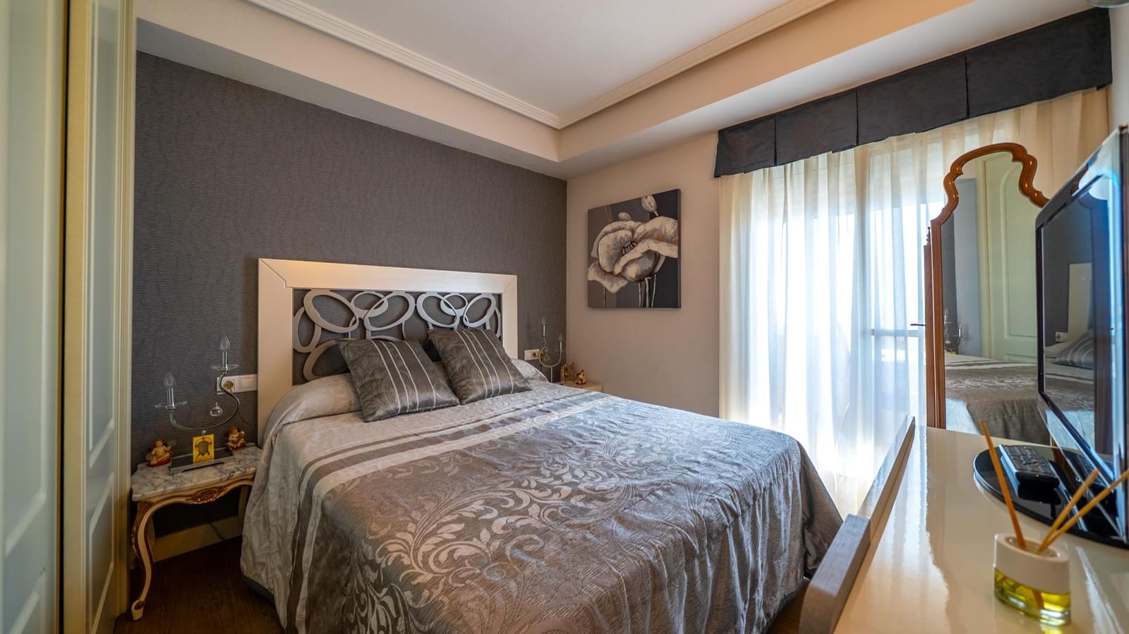 3 sypialnia Apartament na sprzedaż w Playa de Muchavista z basenem garażem - 750 000 € (Ref: 10115912)