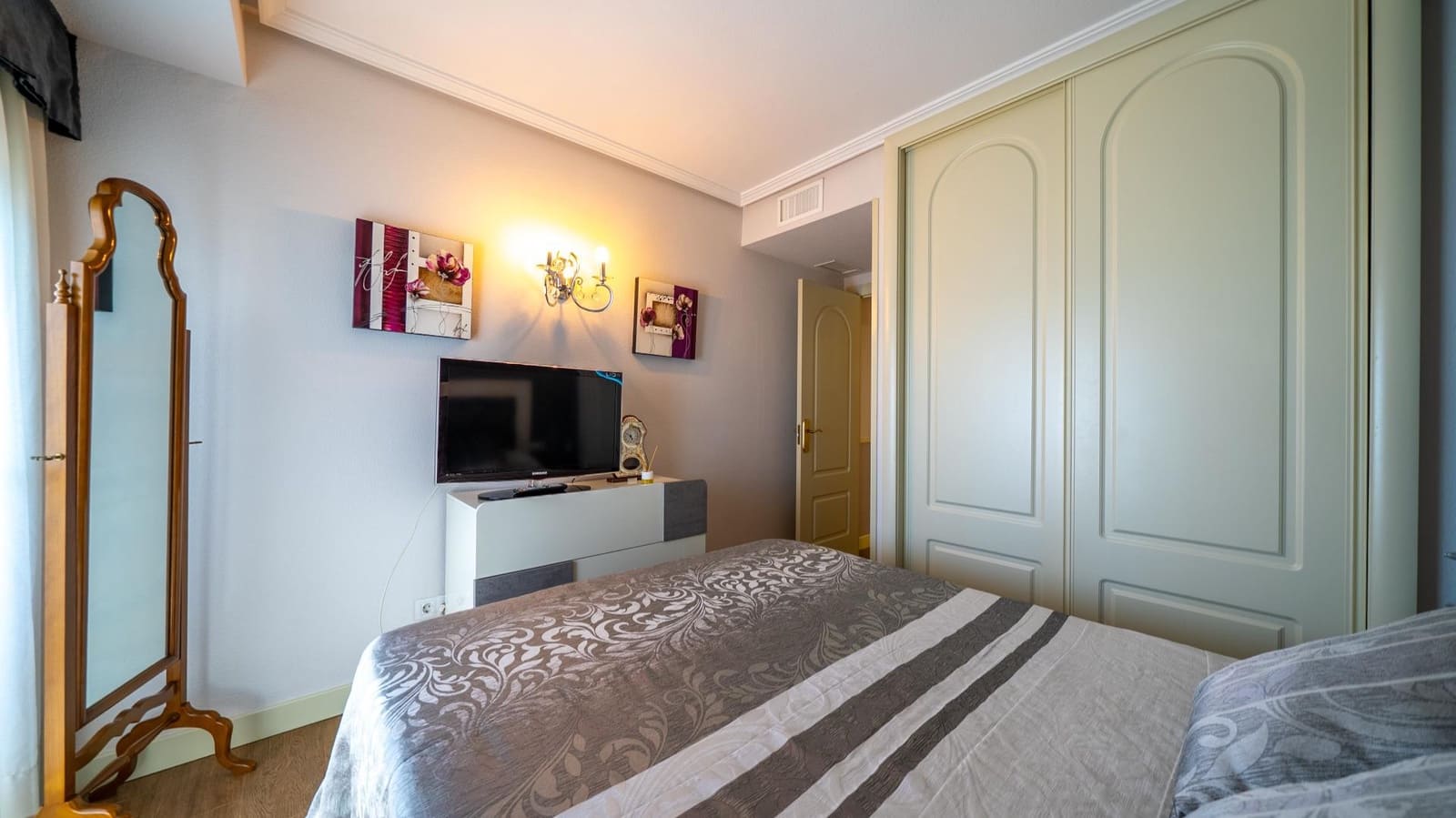 3 sypialnia Apartament na sprzedaż w Playa de Muchavista z basenem garażem - 750 000 € (Ref: 10115912)