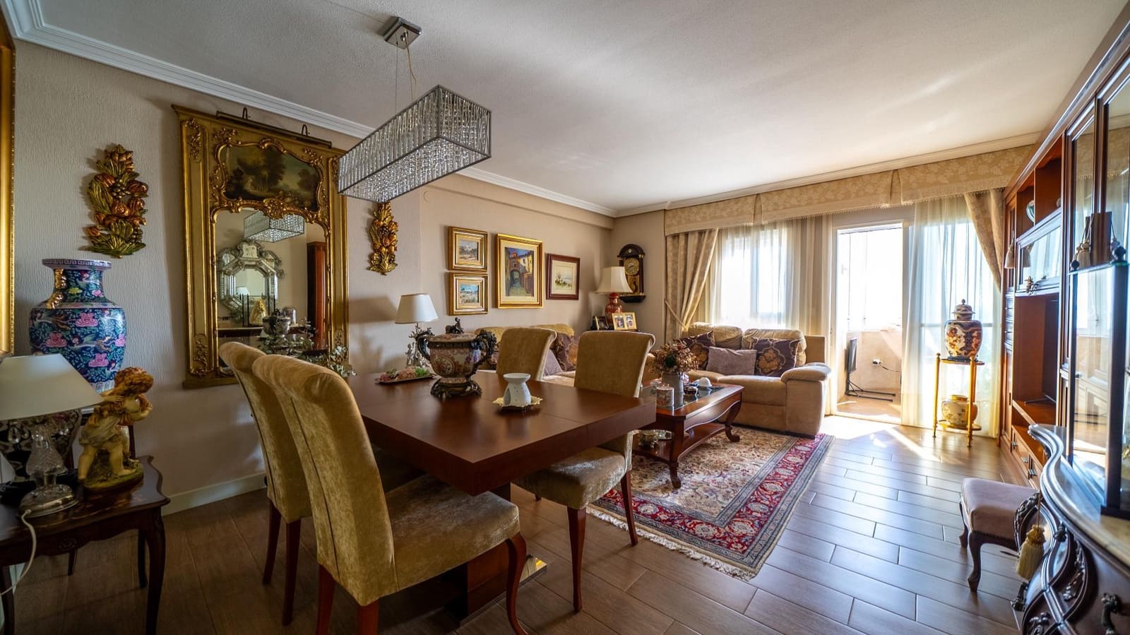 3 sypialnia Apartament na sprzedaż w Playa de Muchavista z basenem garażem - 750 000 € (Ref: 10115912)