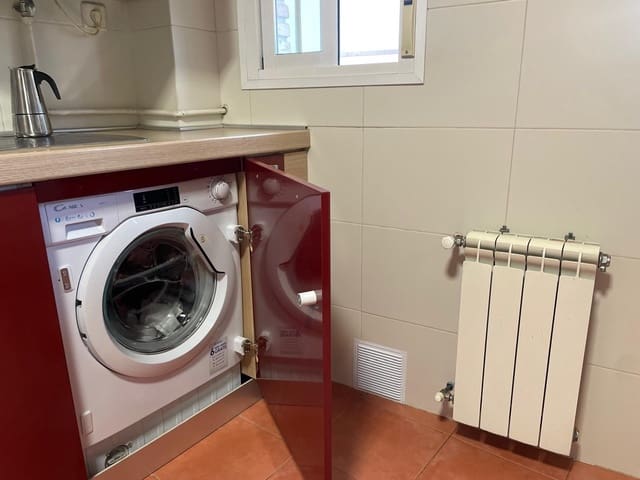 2 slaapkamer Flat te koop in Valdeacederas, Madrid stad - € 369.000 (Ref: 10129530)