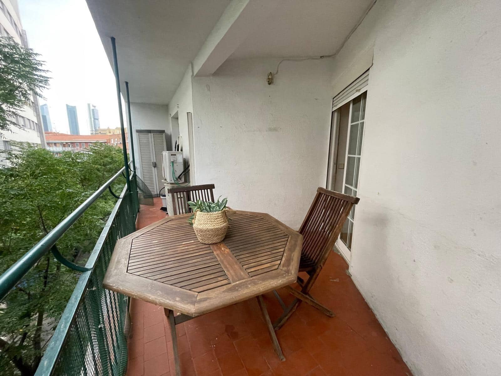 2 makuuhuone Asunto myytävänä paikassa Madrid kaupunki - 369 000 € (Ref: 10129530)