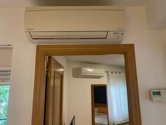 2 slaapkamer Flat te koop in Valdeacederas, Madrid stad - € 369.000 (Ref: 10129530)