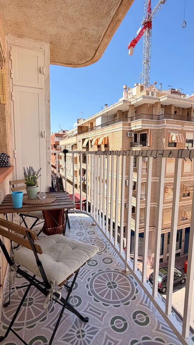 1 Zimmer Apartment zu verkaufen in Torrevieja mit Garage - 149.900 € (Ref: 10129532)