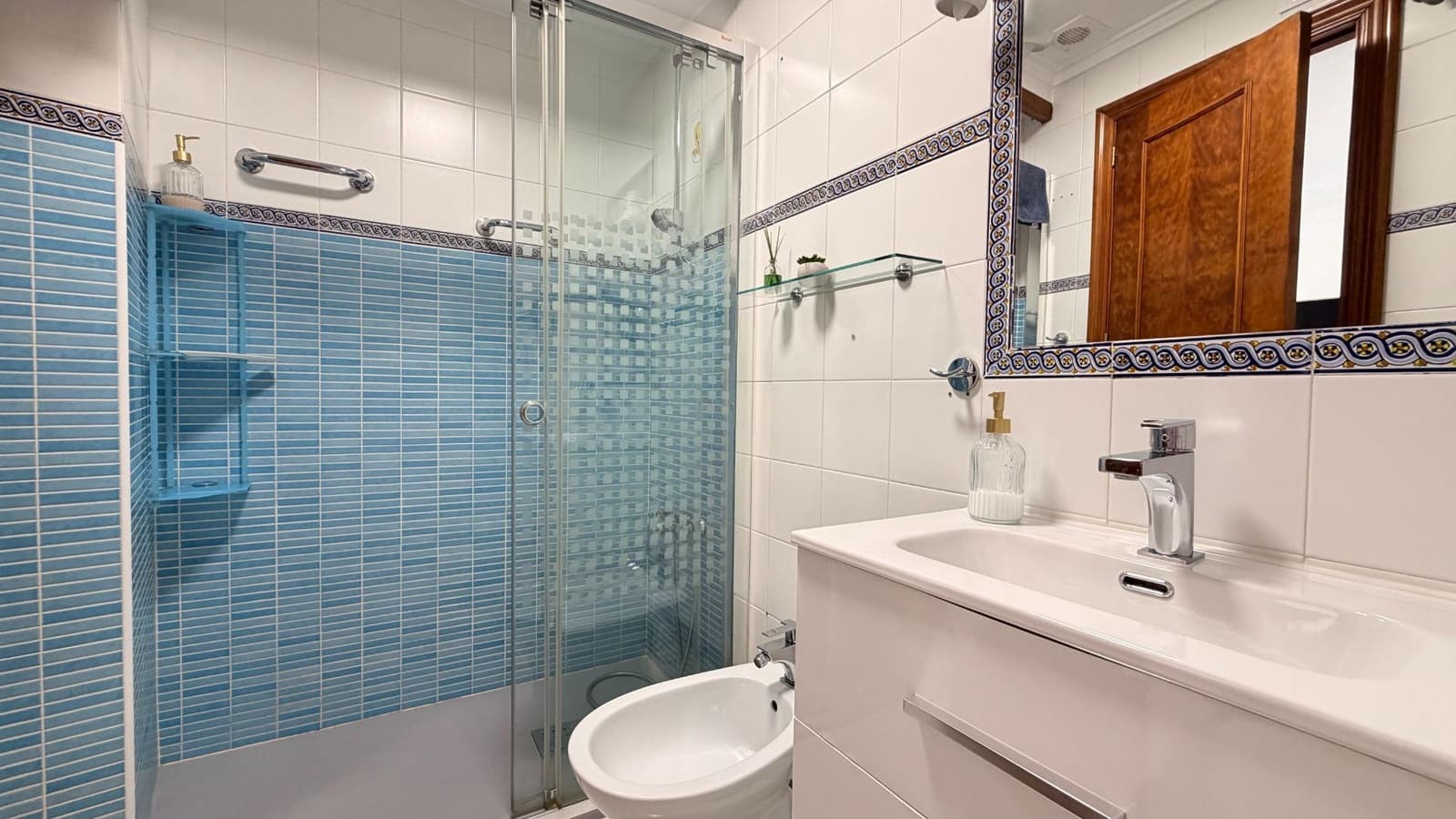 1 Zimmer Apartment zu verkaufen in Torrevieja mit Garage - 149.900 € (Ref: 10129532)