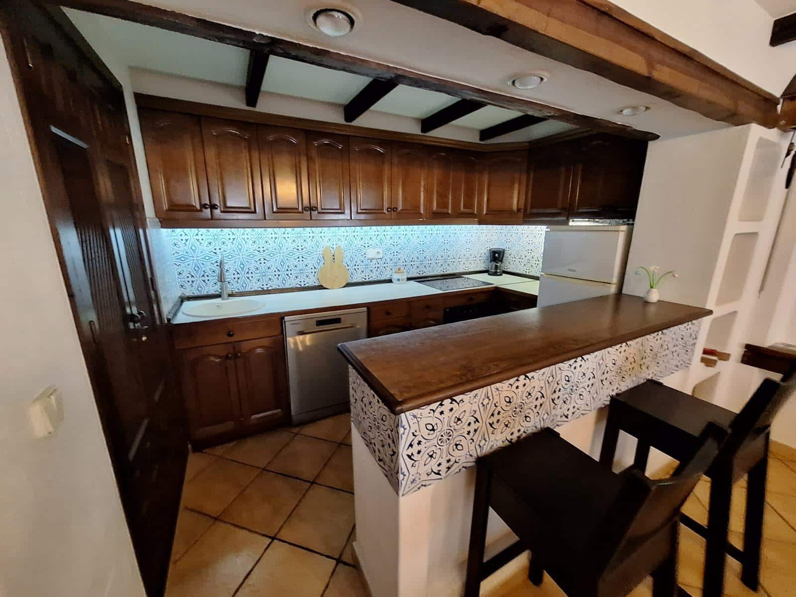 2 slaapkamer Appartement te koop in Torrevieja met garage - € 495.000 (Ref: 10129533)