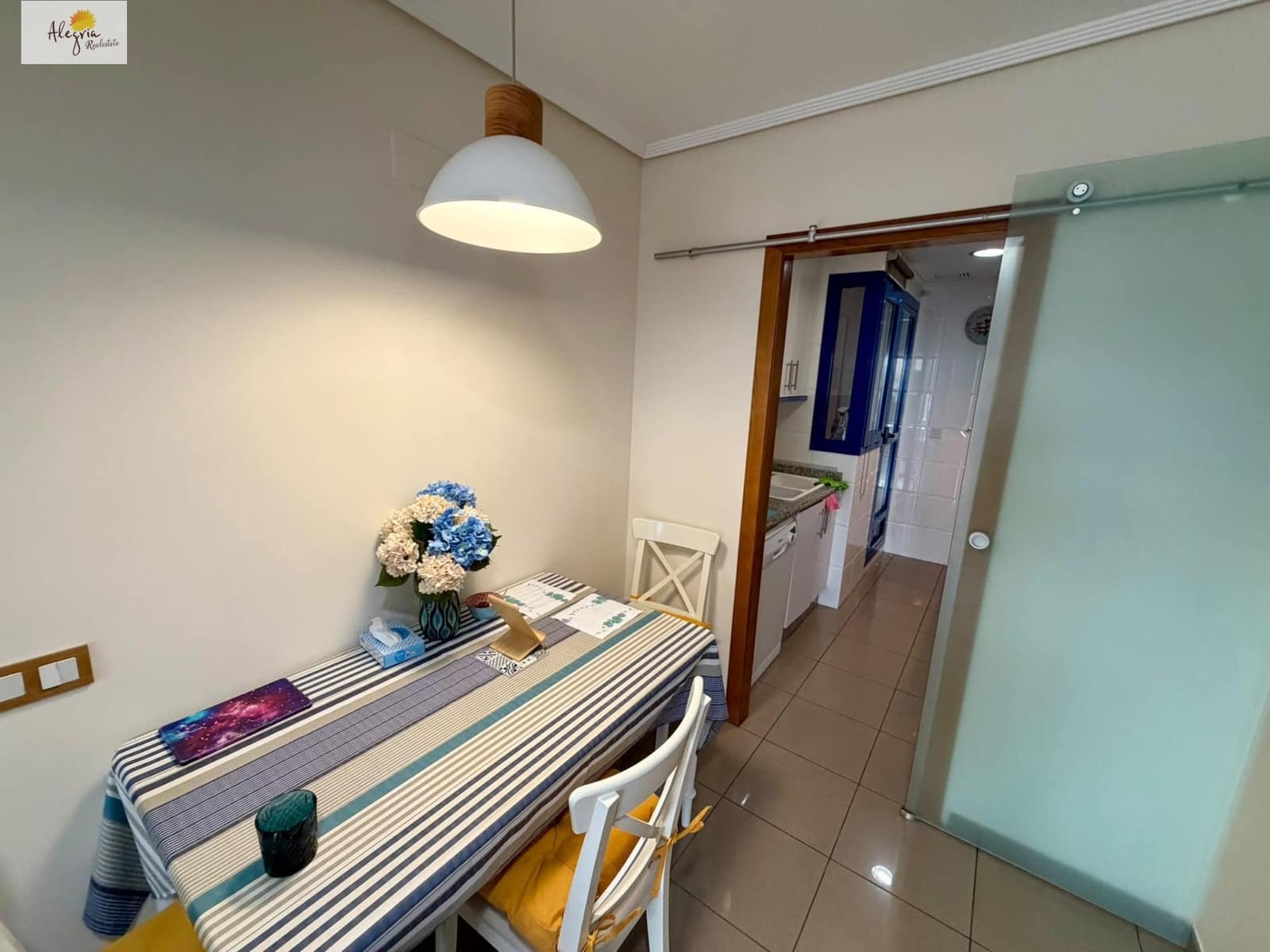 2 sypialnia Apartament do wynajęcia w Miasto Walencja z basenem garażem - 1 600 € (Ref: 10129540)