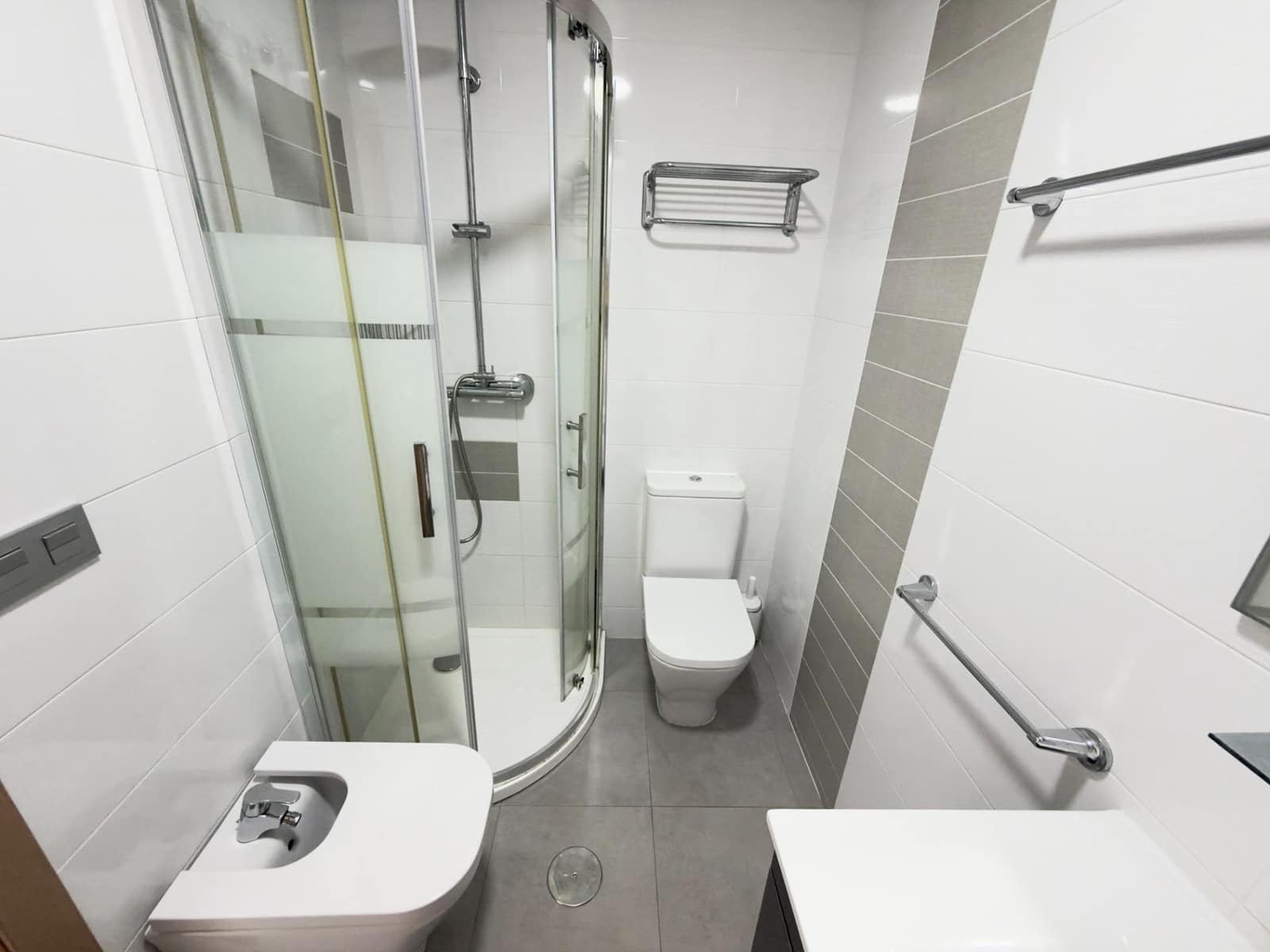 Apartamento de 2 habitaciones en Guardamar del Segura en venta con piscina - 259.900 € (Ref: 10129542)