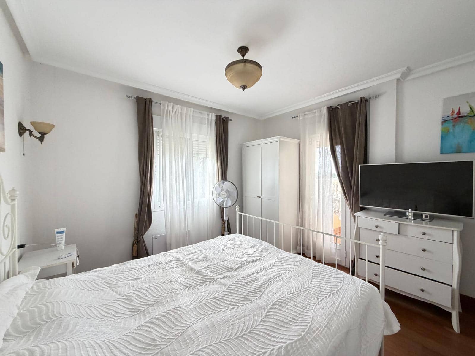 4 bedroom Villa for sale in Orihuela Costa with pool garage - € 380,000 (Ref: 10132038)
