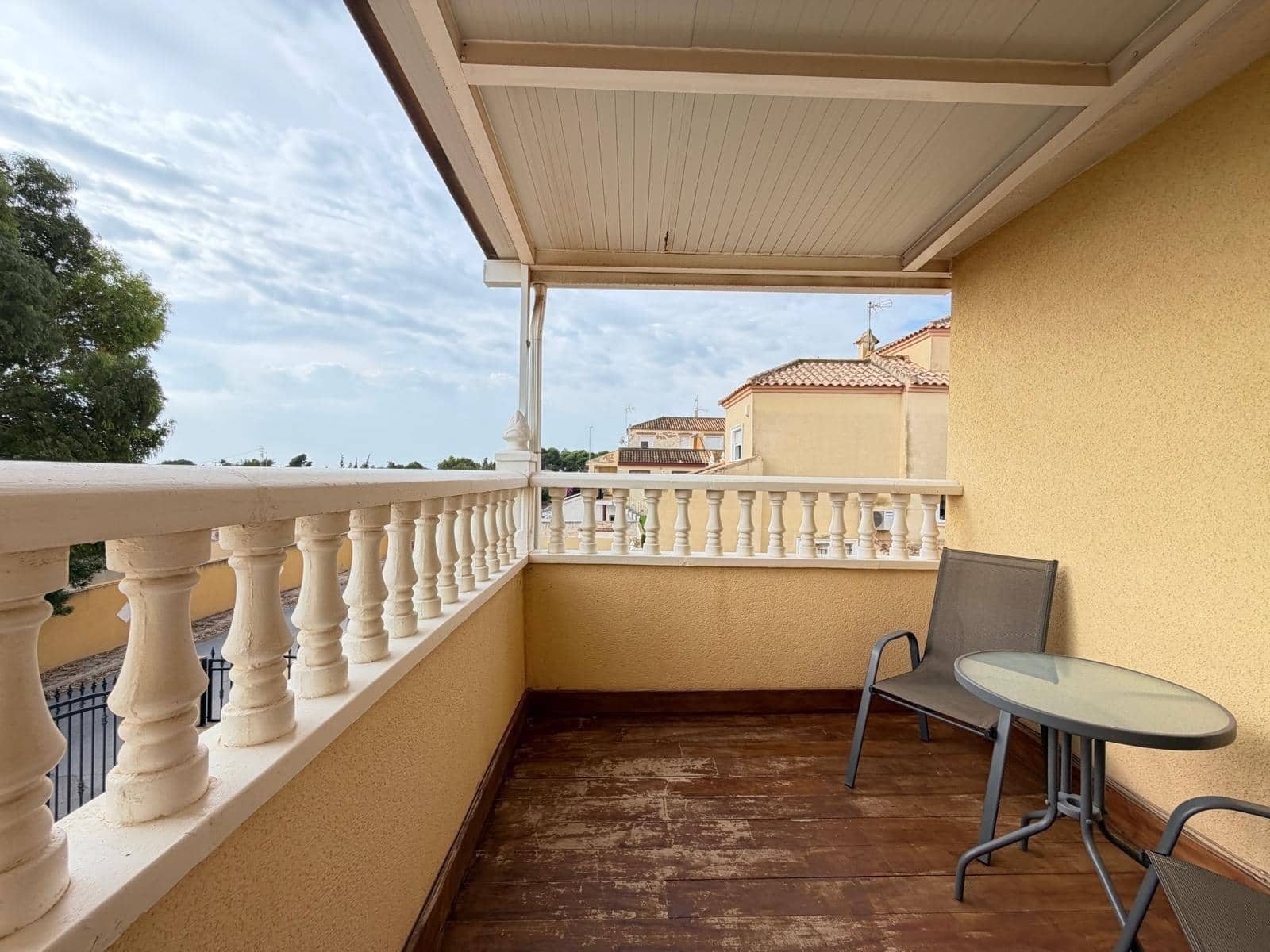 4 bedroom Villa for sale in Orihuela Costa with pool garage - € 380,000 (Ref: 10132038)