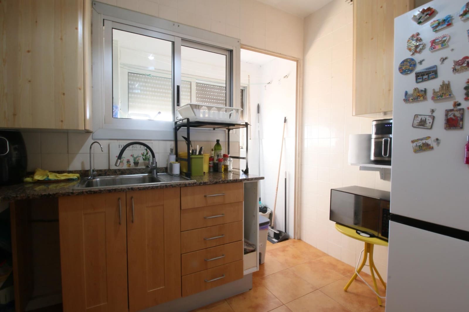 4 bedroom Flat for sale in Alicante / Alacant city - € 158,900 (Ref: 10132039)