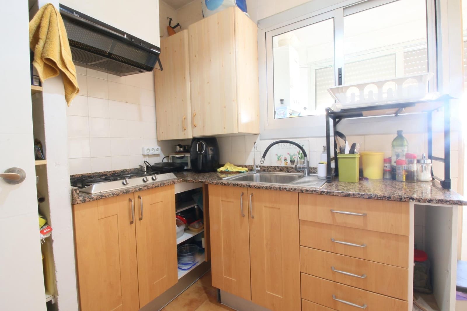 4 bedroom Flat for sale in Alicante / Alacant city - € 158,900 (Ref: 10132039)