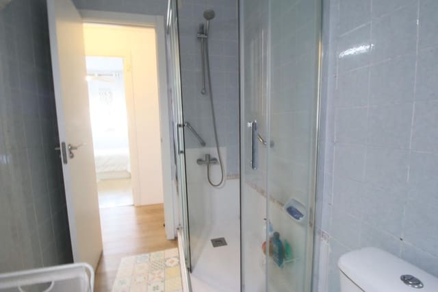 4 bedroom Flat for sale in Virgen del Carmen, Alicante / Alacant city - € 158,900 (Ref: 10132039)
