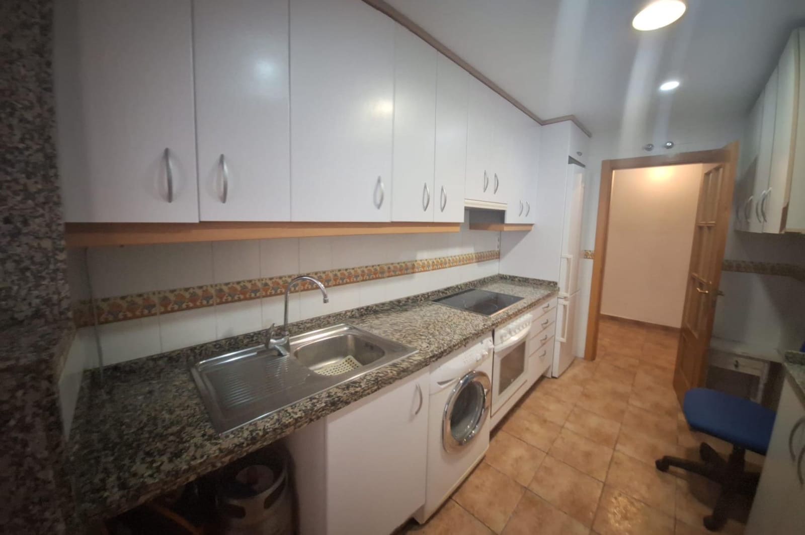 2 makuuhuone Huoneisto vuokrattavana paikassa La Villajoyosa / Vila Joiosa mukana uima-altaan - 1 200 € (Ref: 10132040)