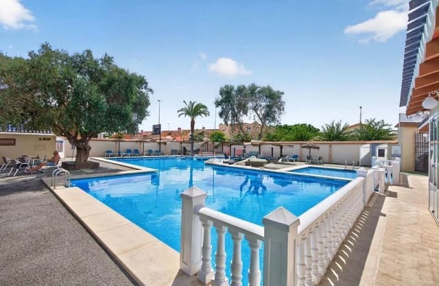 2 quarto Moradia para venda em Torre de la Horadada, Pilar de la Horadada com piscina garagem - 299 000 € (Ref: 10136099)