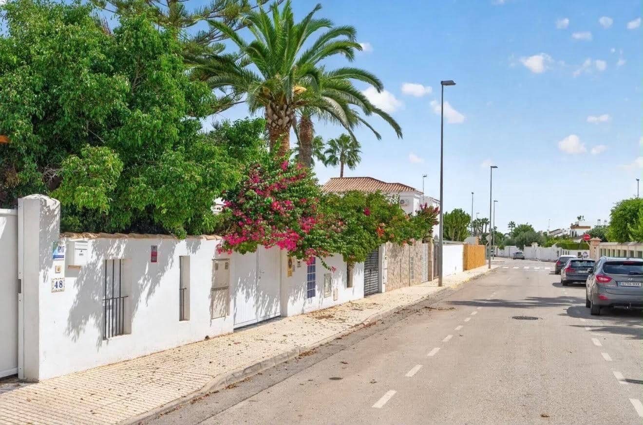 2 quarto Moradia para venda em Torre de la Horadada com piscina garagem - 299 000 € (Ref: 10136099)