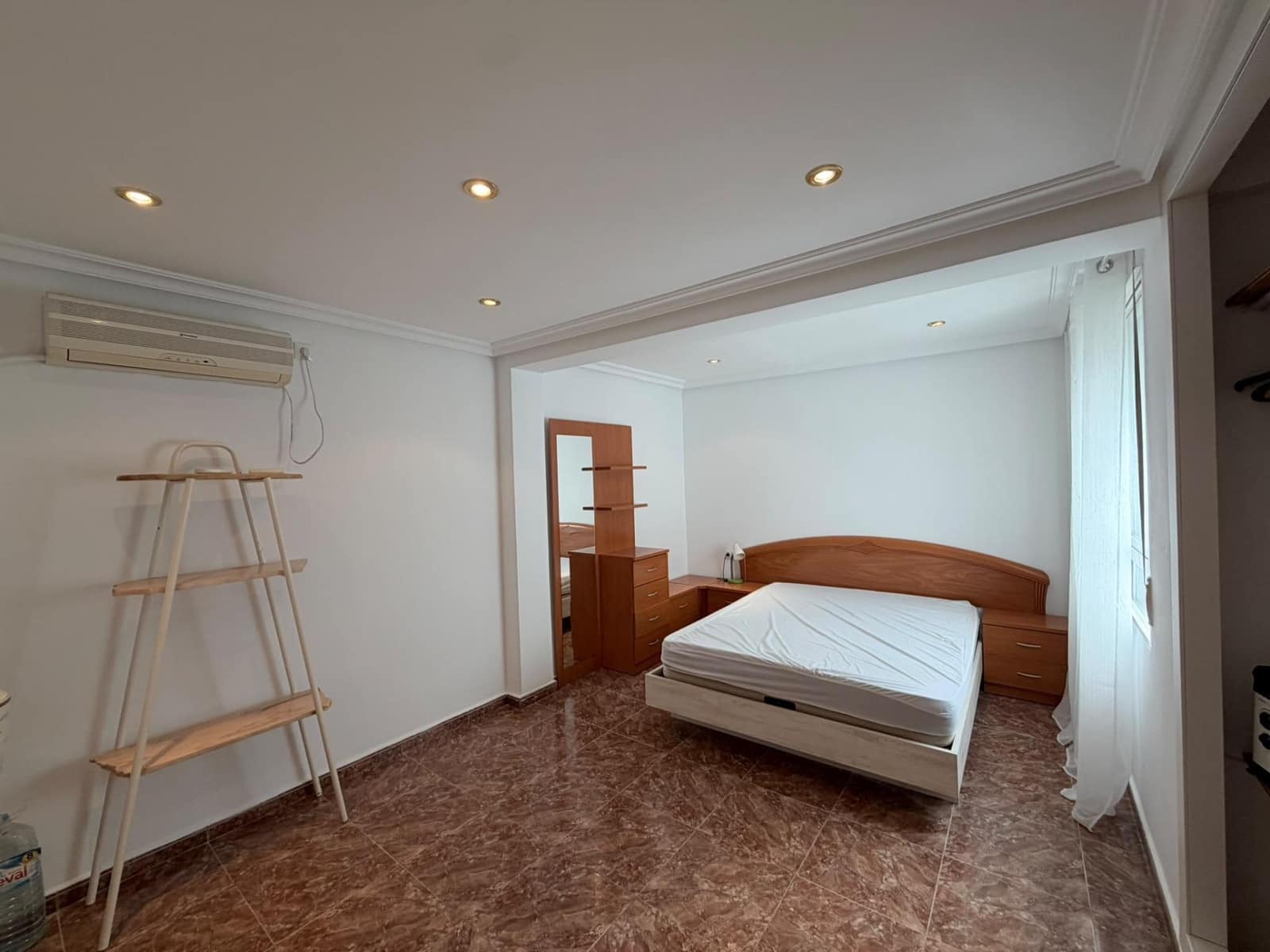 1 sovrum Lägenhet att hyra i Alicante stad - 1 000 € (Ref: 10139750)