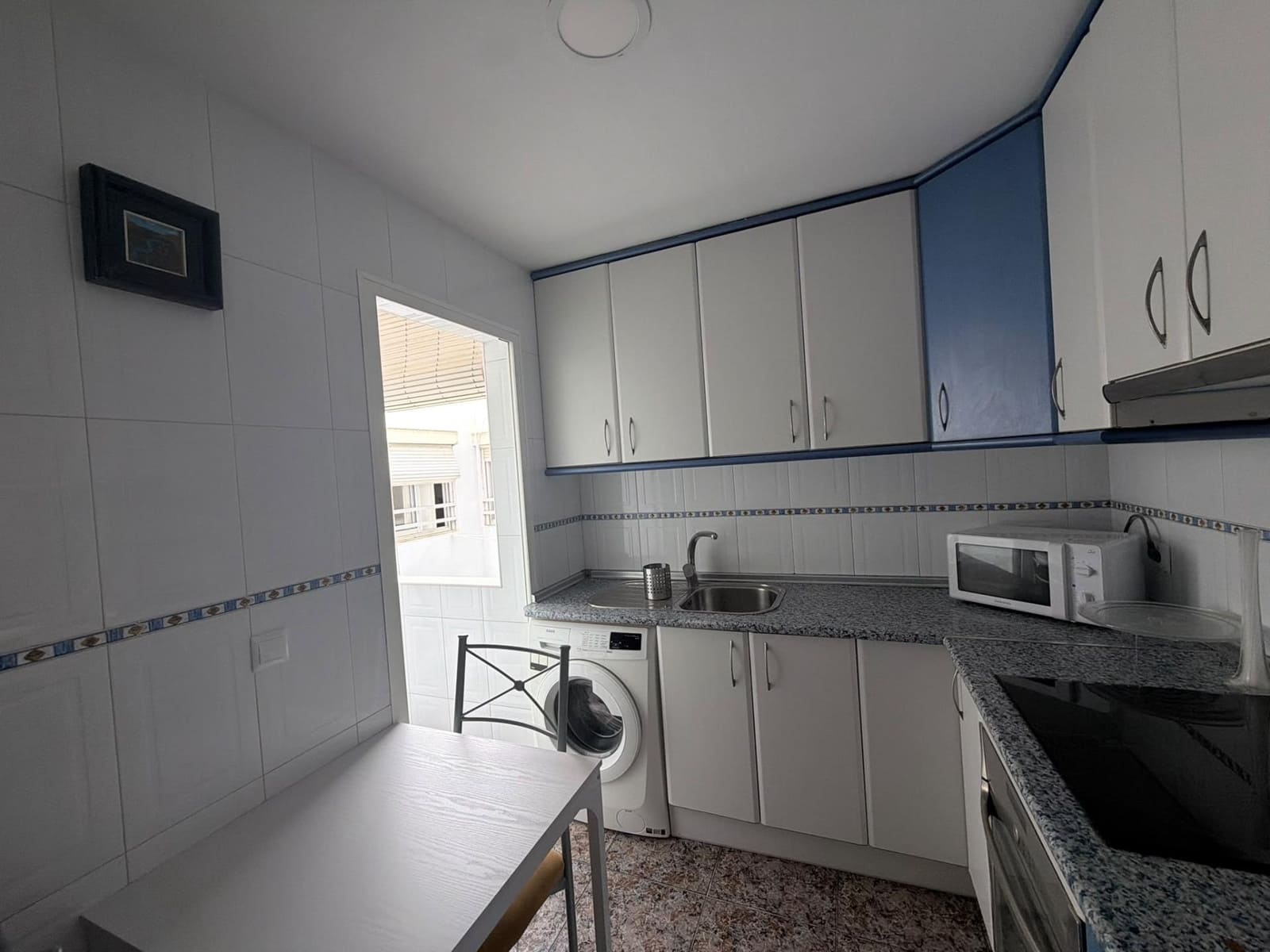 1 sovrum Lägenhet att hyra i Alicante stad - 1 000 € (Ref: 10139750)
