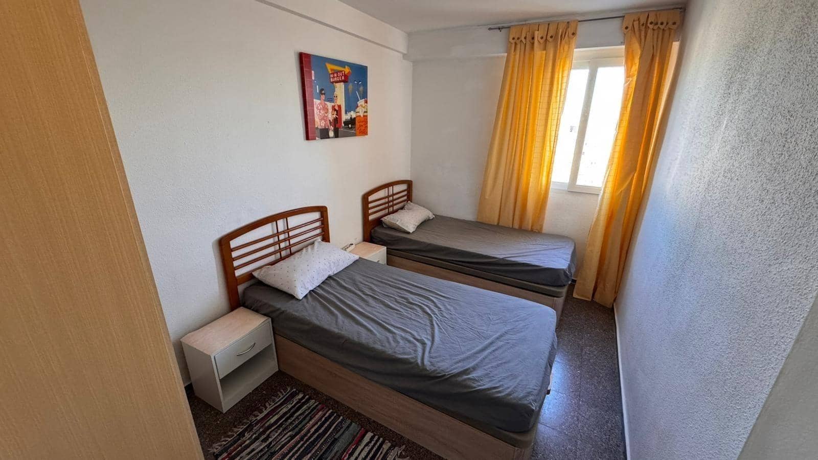 3 soveværelse Lejlighed til salg i Alicante by - € 170.000 (Ref: 10139751)