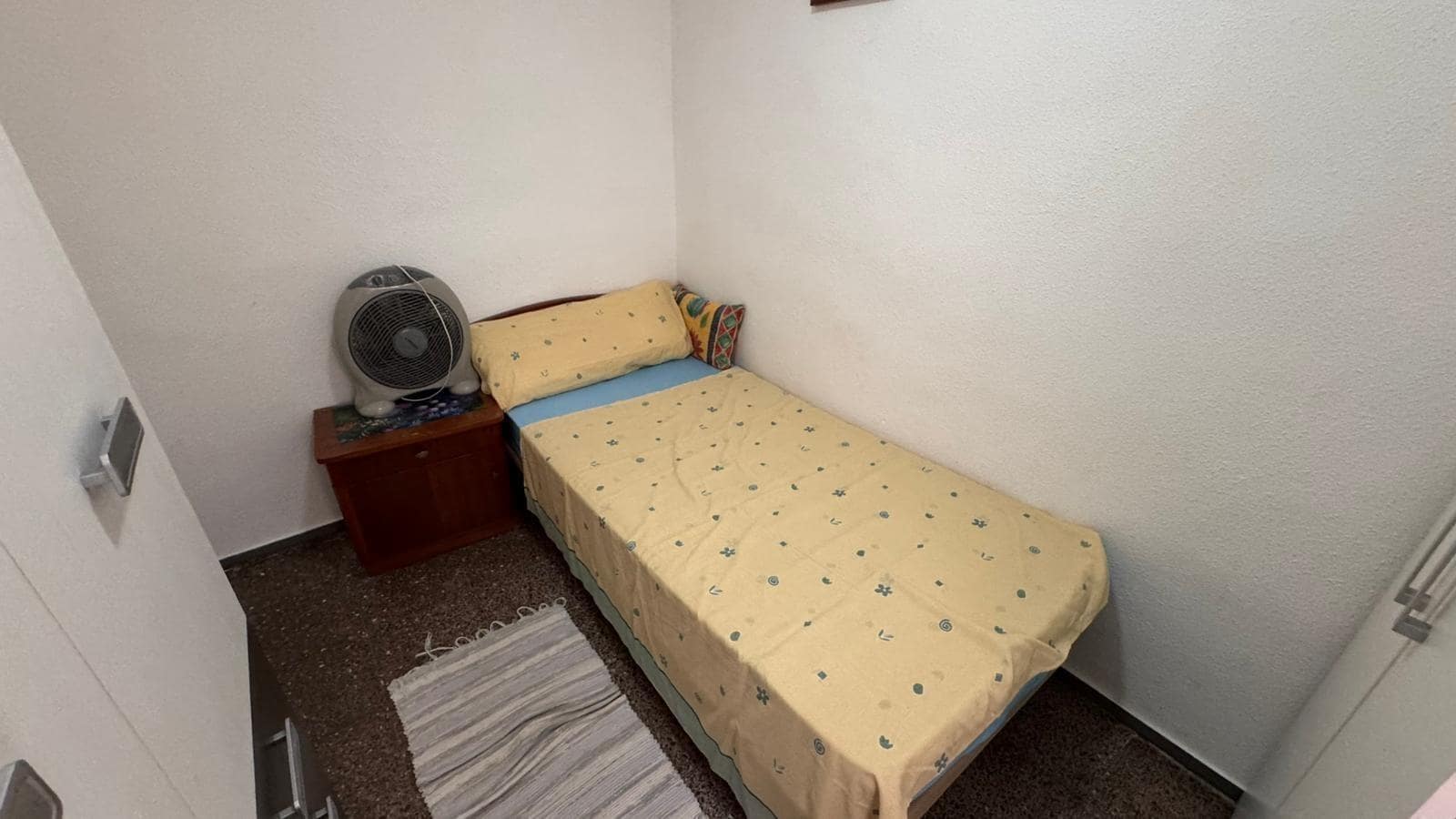 3 soveværelse Lejlighed til salg i Alicante by - € 170.000 (Ref: 10139751)