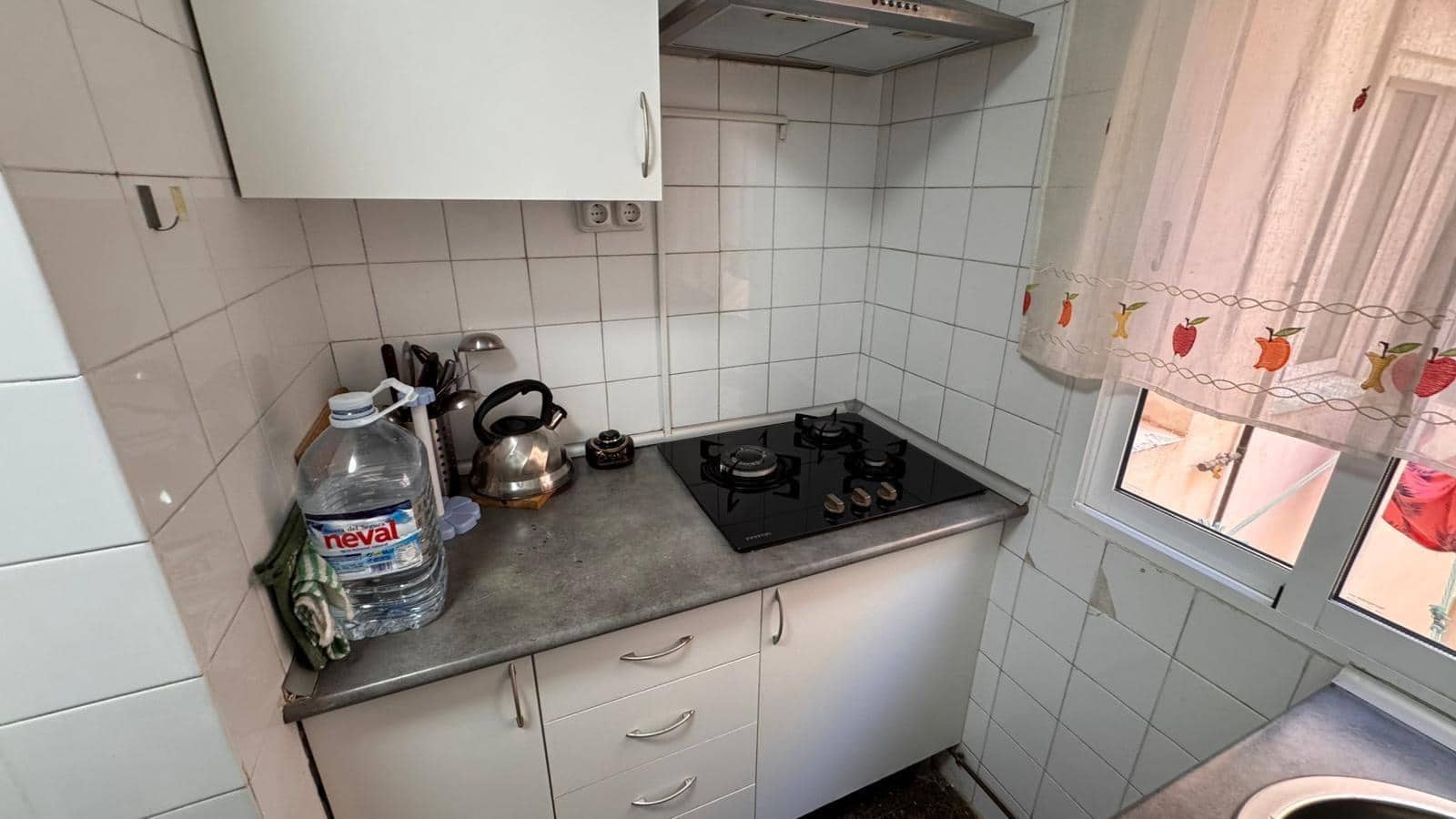 3 soveværelse Lejlighed til salg i Alicante by - € 170.000 (Ref: 10139751)